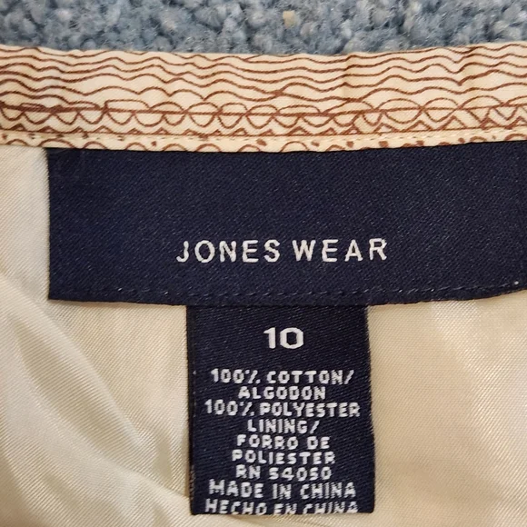 NWT Jones Wear A-line full pleated skirt geometric pattern Size 10 - Picture 3 of 11